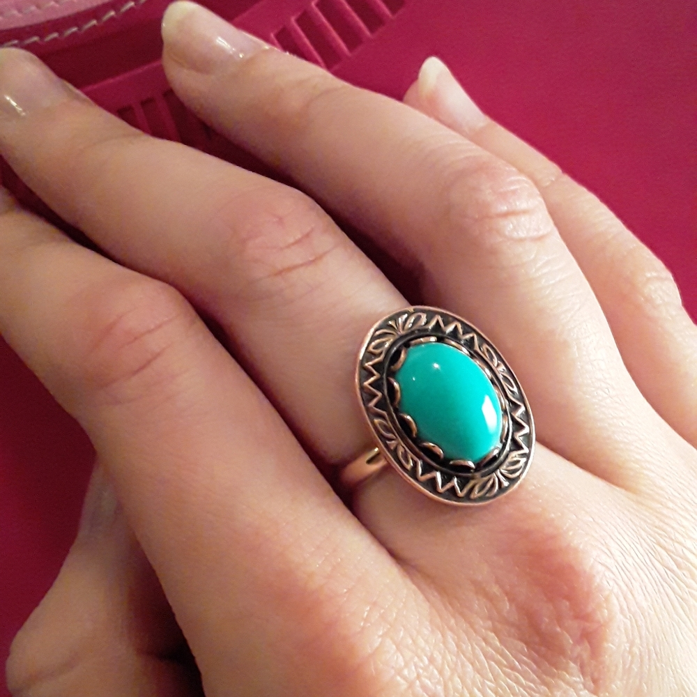Adjustable Turquoise Ring - Picture 2 of 3